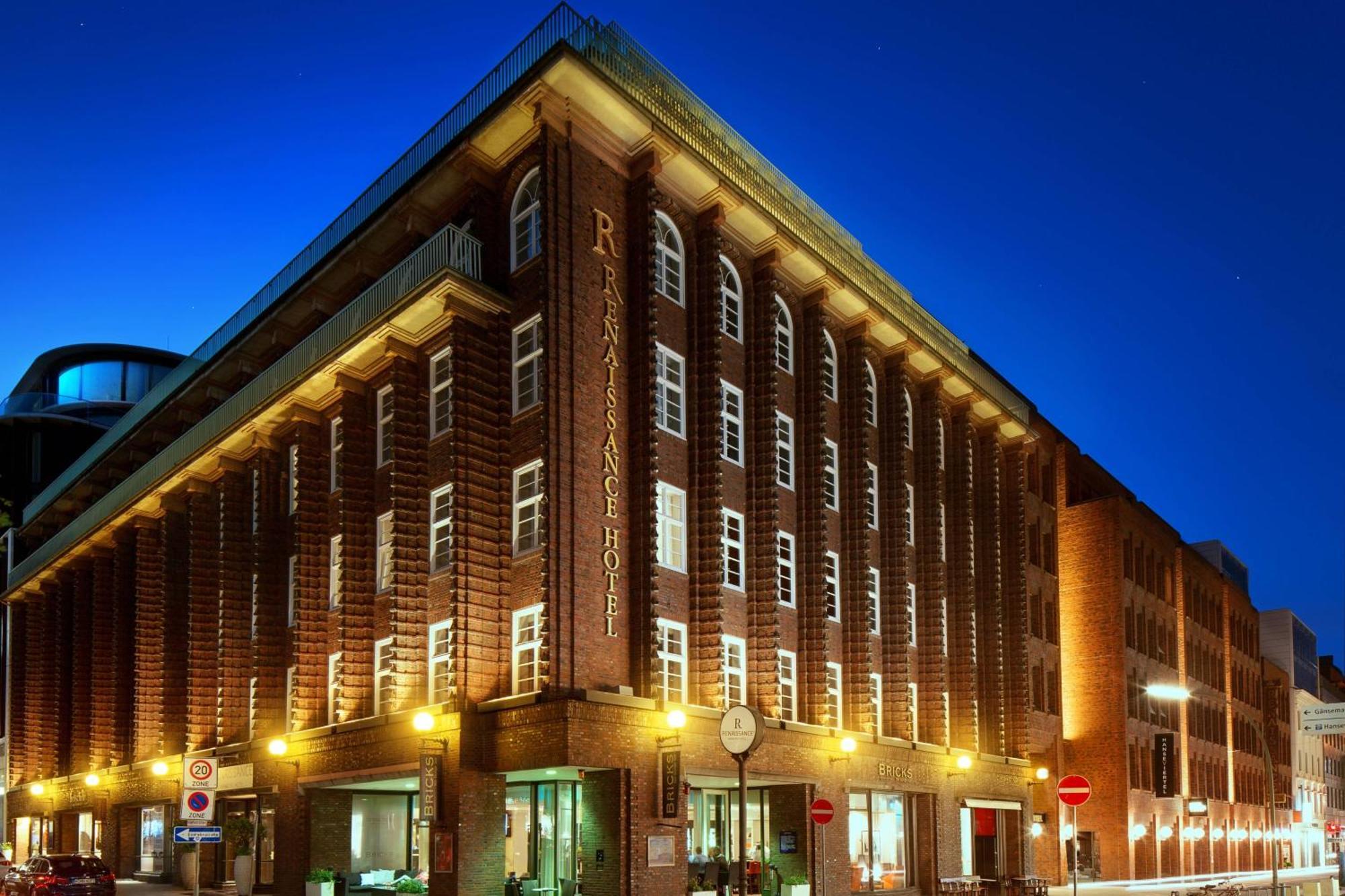 Renaissance Hamburg Hotel Exterior foto The building of the university library